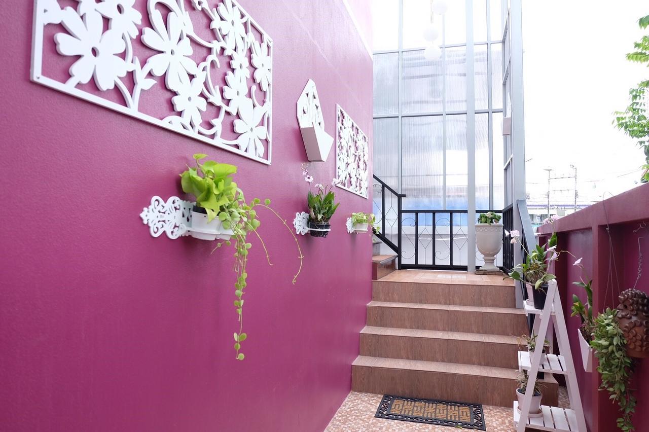 Home Boutique Hotel Сукотаи Экстерьер фото